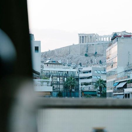 Bright 2 Bedrooms Apt. In The Heart Of Athens W Stunning Views To Acropolis Eksteriør billede