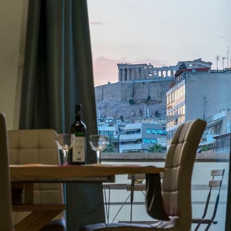 Bright 2 Bedrooms Apt. In The Heart Of Athens W Stunning Views To Acropolis Eksteriør billede